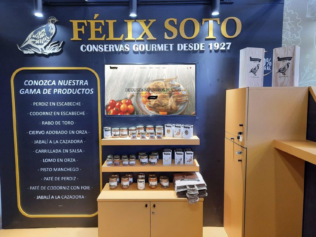 Stand productos felix soto Fercatur